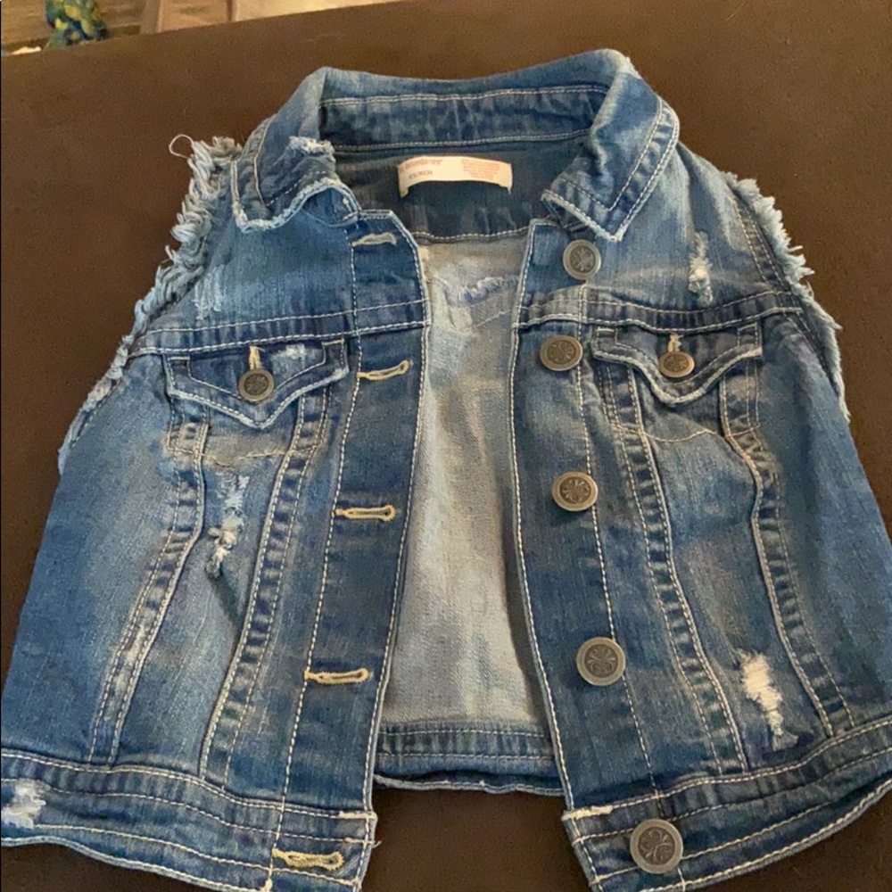 Jean Vest